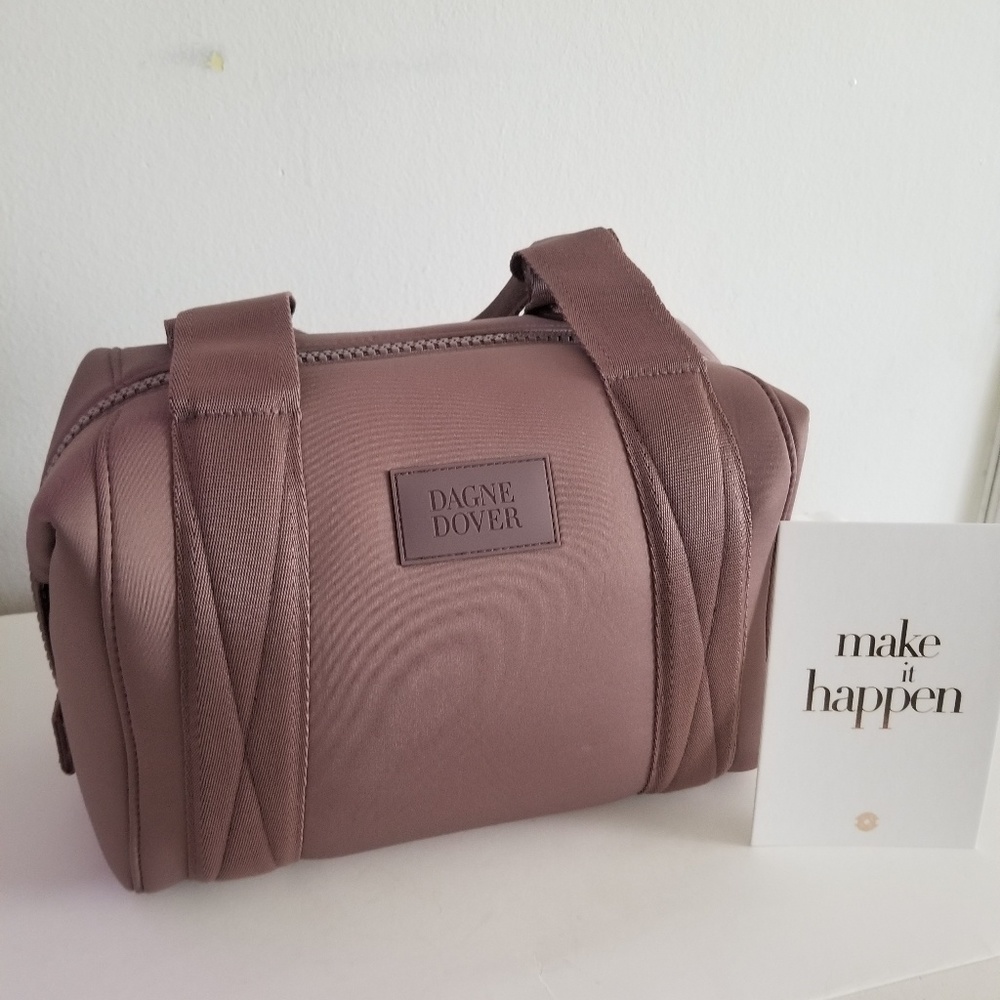 Dagne Dover Langdon (small)  in Dune Color